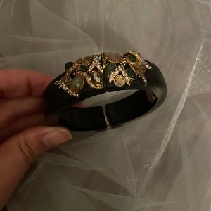 Lucite Hinged Bangle bracelet